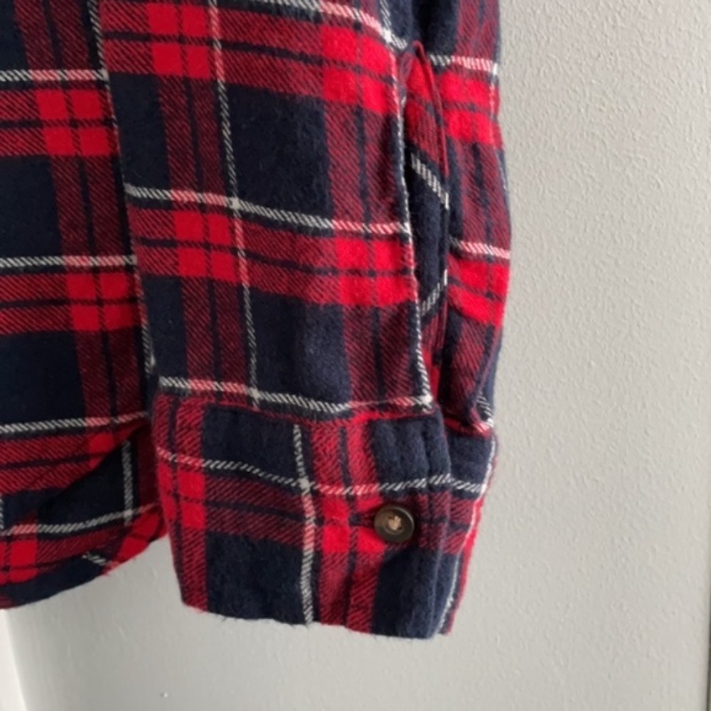 Hollister Red and Blue Plaid Flannel Button-Up Shirt - Picture 4 of 8